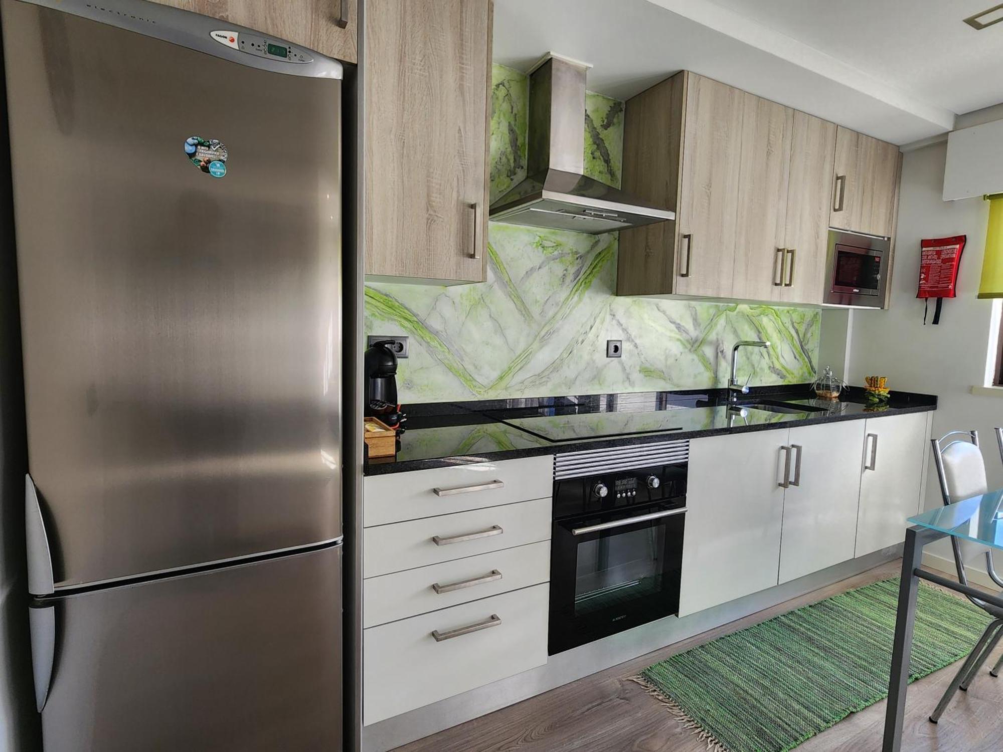 Ria Center Apartment - Left فارو المظهر الخارجي الصورة